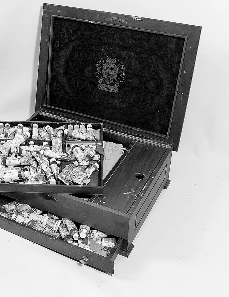 Living Without the Loudest White: A Studio Manifesto on Titanium